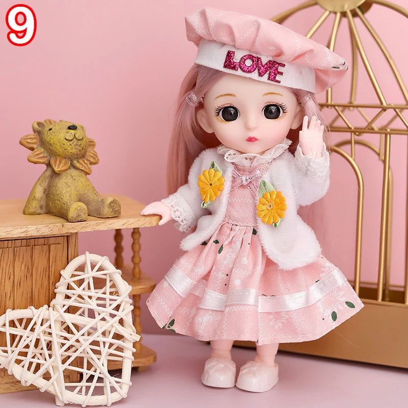 New 16 cm BJD Mini FASHION Toy DOLL With Clothes MINIATUR