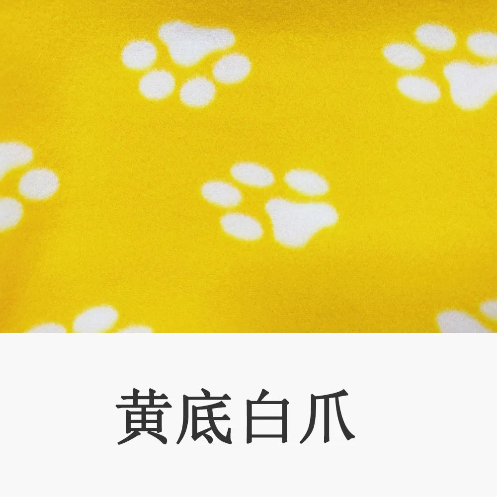 Dog-Cat Winter Pet Blankets Paw Prints