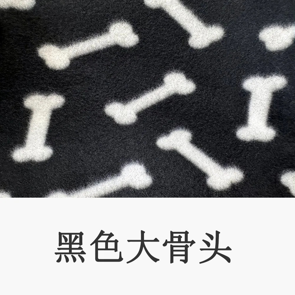 Dog-Cat Winter Pet Blankets Paw Prints